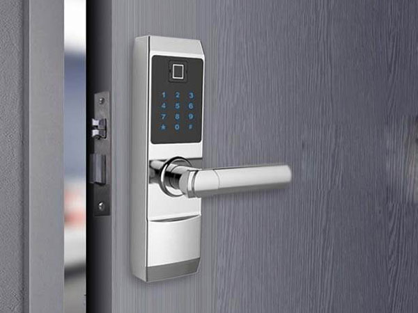 龙子湖24小时上门开锁公司