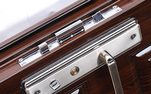 龙子湖24小时上门开锁公司