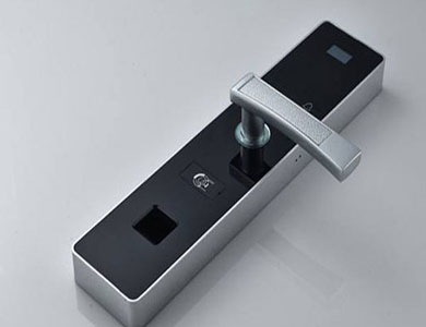 龙子湖24小时上门开锁公司